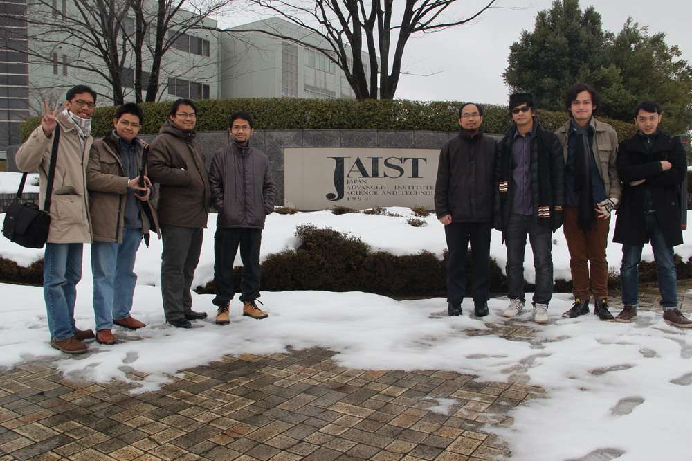 Resize of In front of JAIST