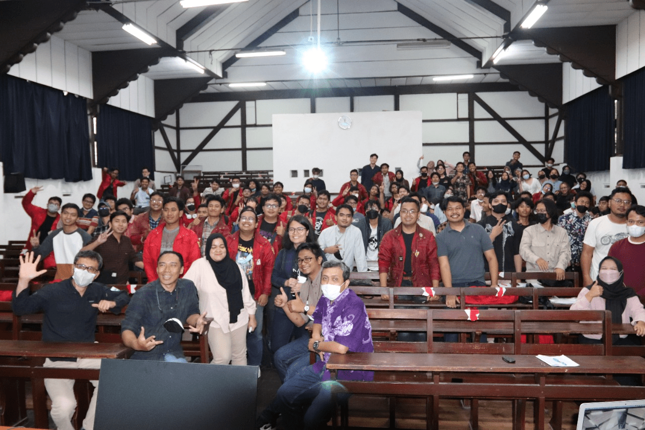 KULIAH UMUM – IMPLEMENTATION OF DIGITAL TECHNOLOGY IN MINING INDUSTRY TO ENHANCE OPERATIONAL AND SUSTAINABILITY