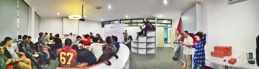 STEI ITB and PT Indonesian Cloud Launched New Multi-Purpose Research Room
