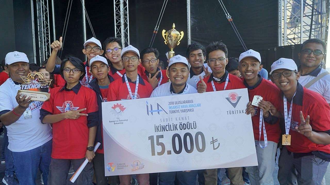 Tim Aksantara ITB Juara Lomba Tübitak UAV Competition di Turki
