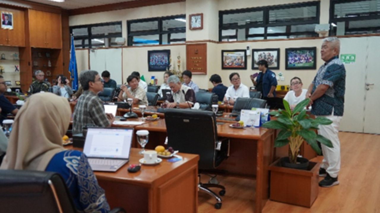 DaikenHoldings - 2