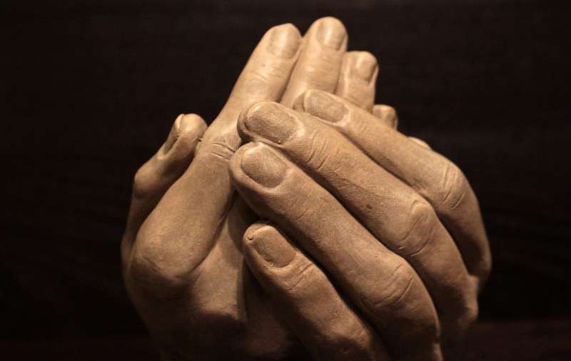 Researchers explore the impact of kindness on campus