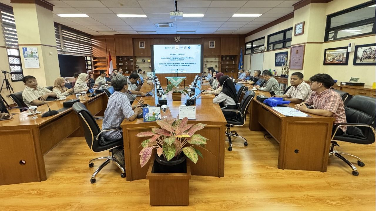 STEI ITB Terima Kunjungan Direktorat Pendidikan Profesional Berkelanjutan untuk Bahas Kolaborasi Program Pelatihan