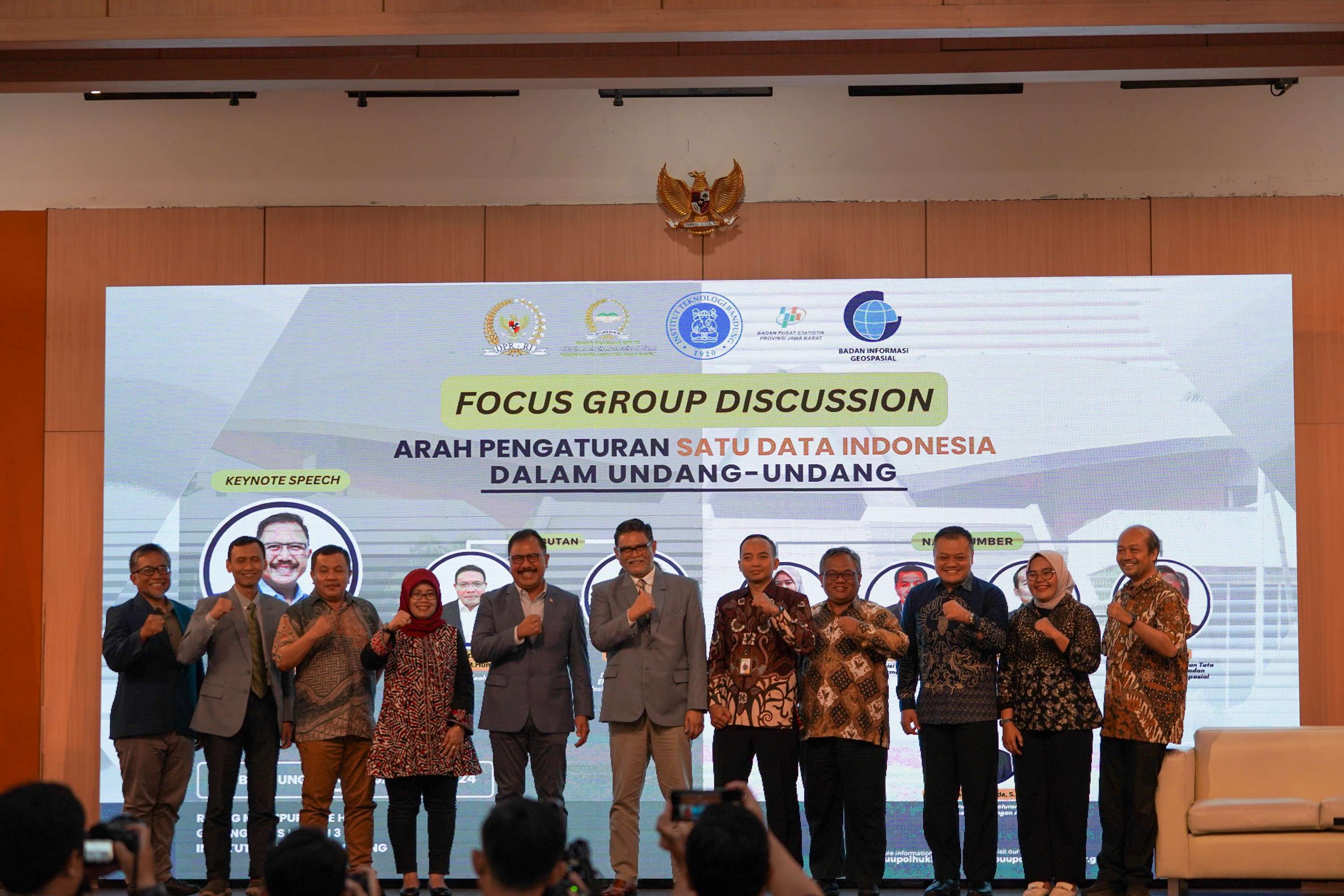 Kolaborasi STEI ITB dan DPR RI dalam FGD Arah Pengaturan Satu Data Indonesia
