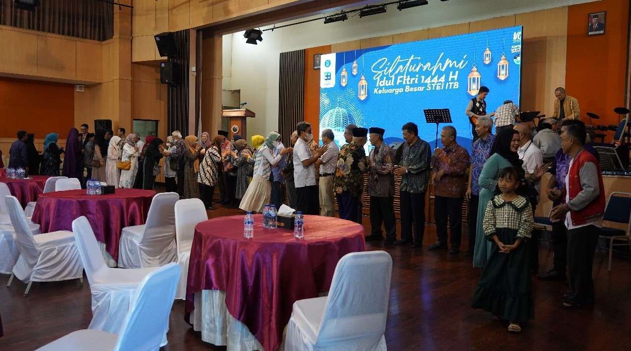 Keluarga Besar STEI ITB Berkumpul Kembali di Acara Silaturahmi Idul Fitri 1444H