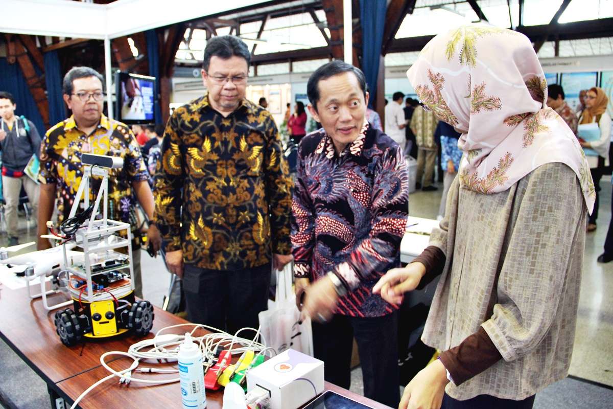 STEI in LPPM ITB Product and Innovation Exhibition