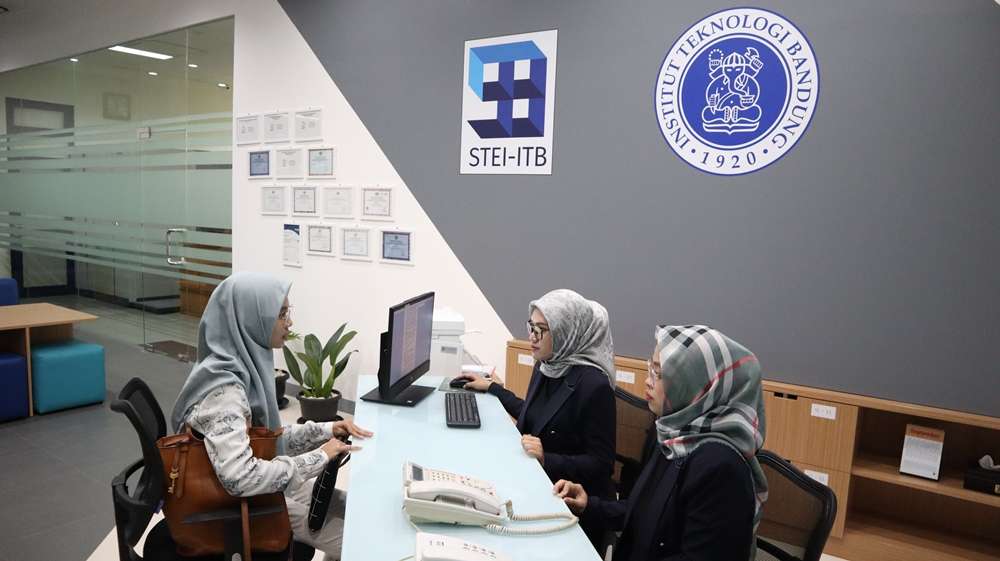 Peresmian Front Office Akademik STEI