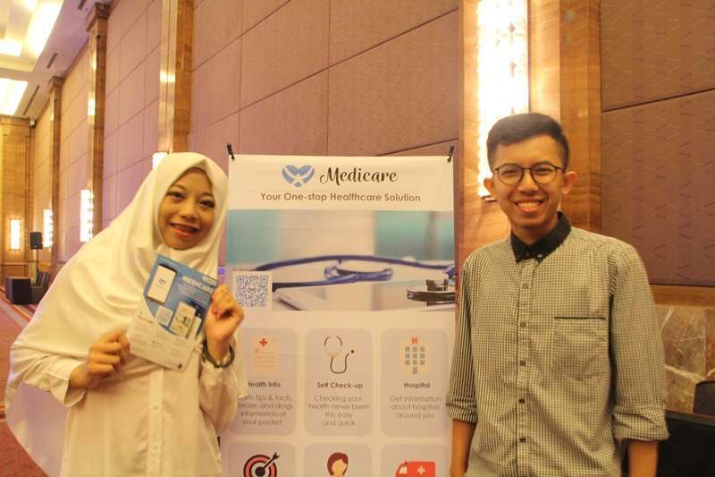 Tim Medicare mewakili ITB pada babak final CHIuXiD 2017 Design Challenge
