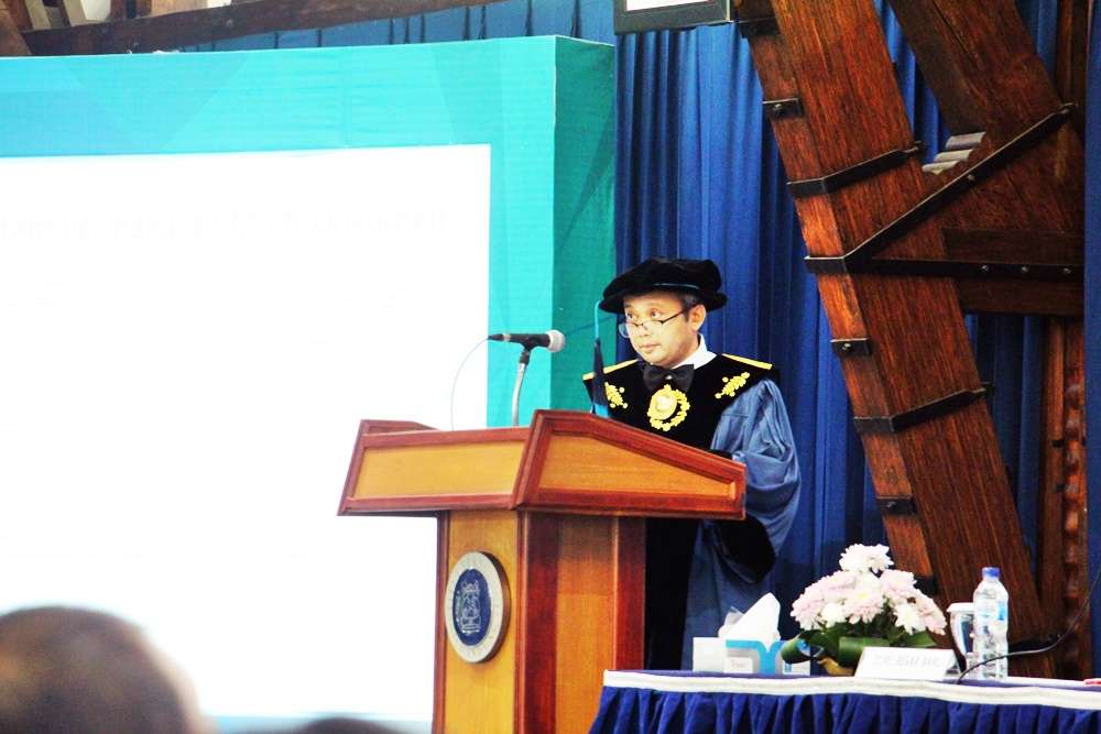 Scientific Speech from Prof. Dwi Hendratmo Widyantoro
