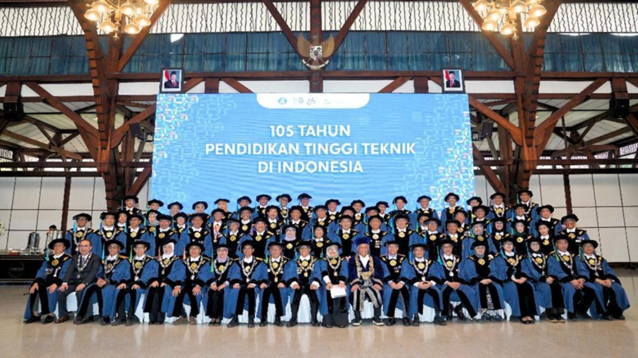 STEI ITB Berkontribusi dalam Peringatan 105 Tahun Pendidikan Tinggi Teknik di Indonesia