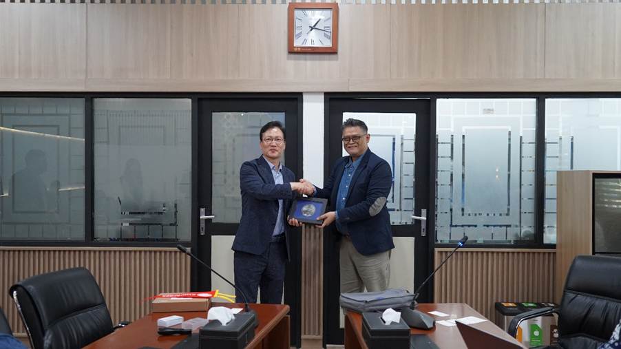 STEI ITB Terima Kunjungan Delegasi Kyungpook National University, Korea Selatan