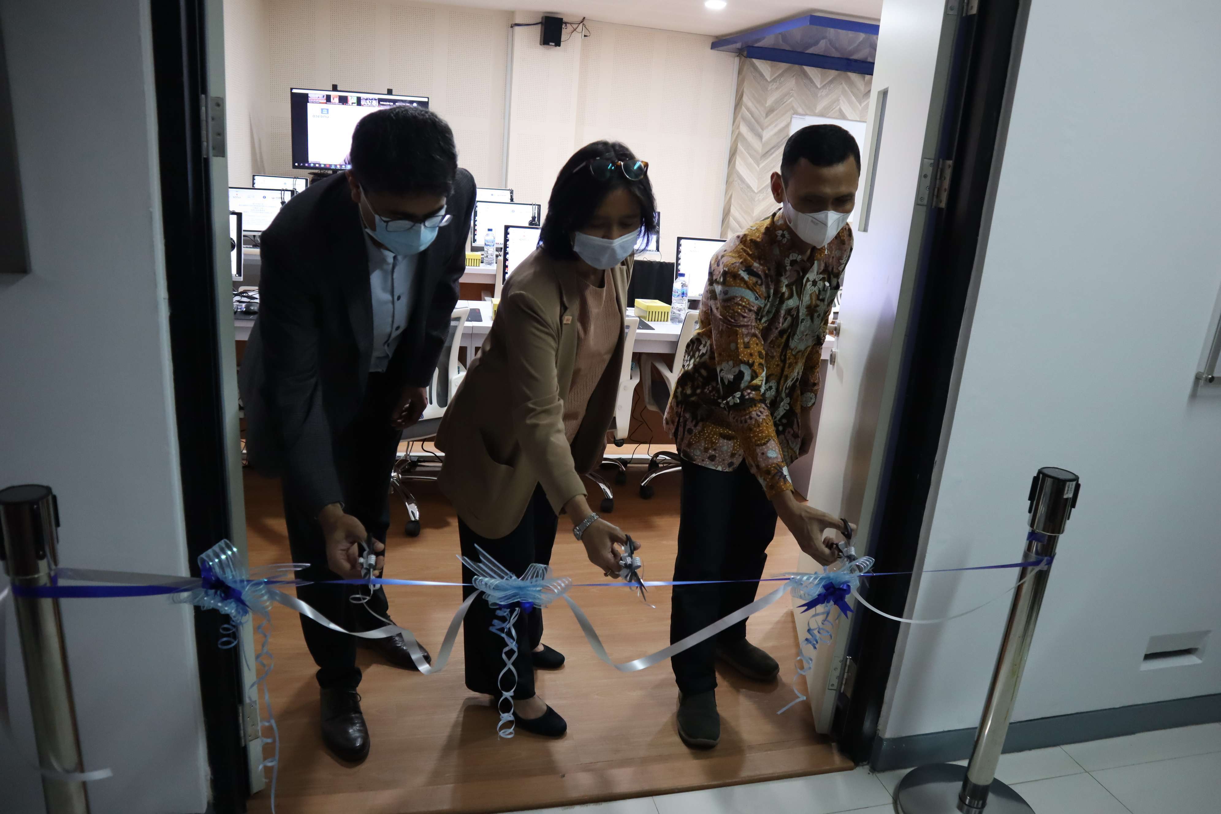 Peresmian CreatView Smart Classroom STEI ITB – Pertama di Indonesia