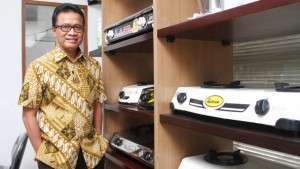 Kisah Alumni STEI Membangun Industri Elektronika  Rumah Tangga