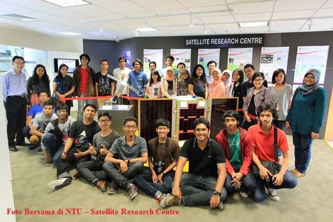 Ekskursi Teknik Telekomunikasi Angkatan 2011
