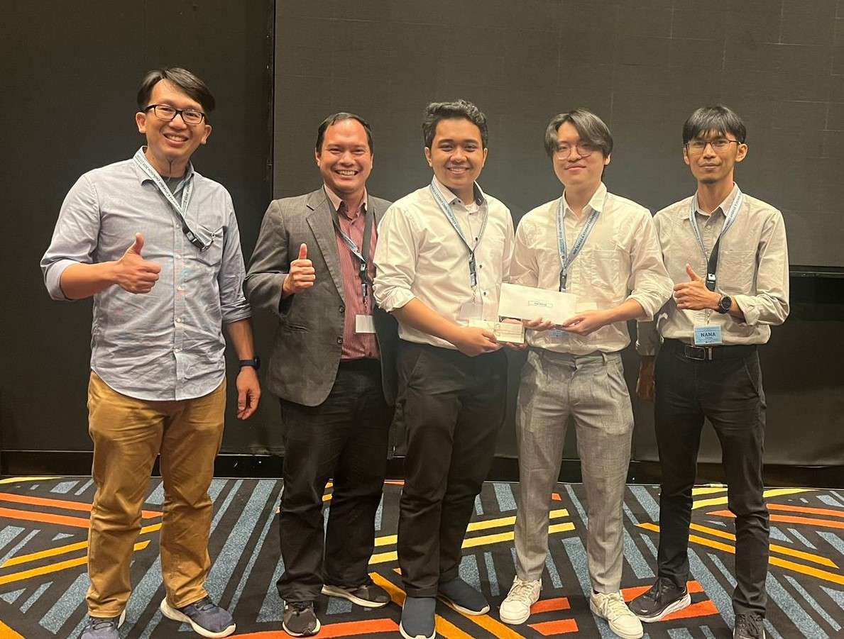 Mahasiswa STEI ITB Juara Lomba Perancangan Chip  pada Ajang SEACAS CHIPATON 2023