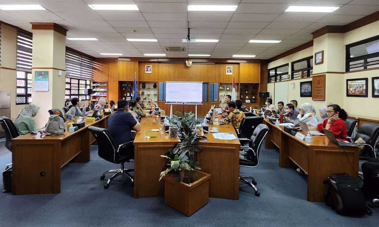 STEI ITB Gelar Rapat Tinjauan Manajemen untuk Tingkatkan Kualitas Pendidikan