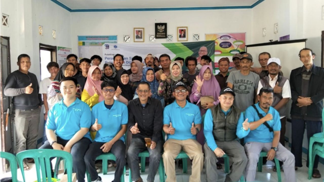 KK Telekomunikasi STEI ITB Dorong Transformasi Peternakan Pedesaan melalui Teknologi Digital di Ciamis