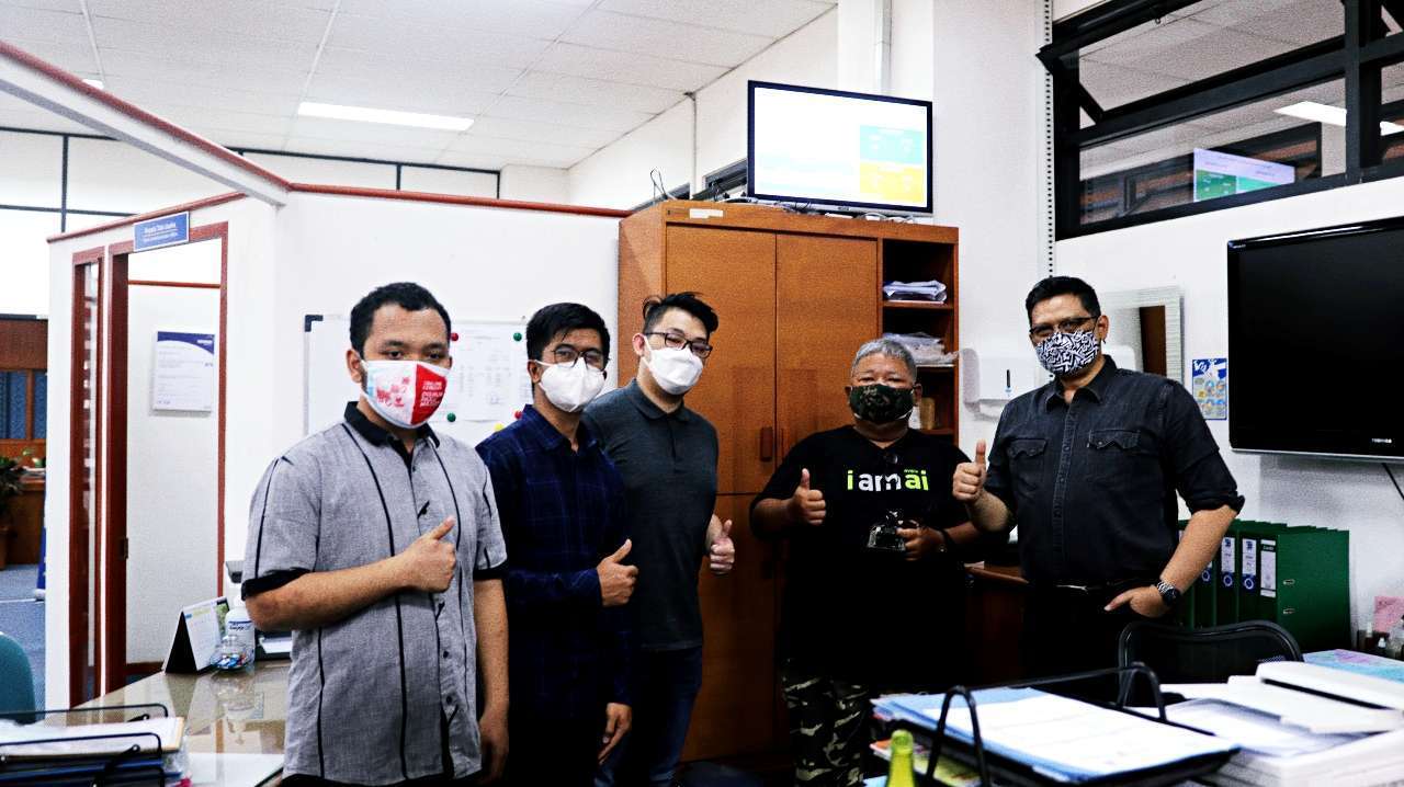 STEI Counter, Alat Penghitung Jumlah Orang Keluar Masuk di Satu Area