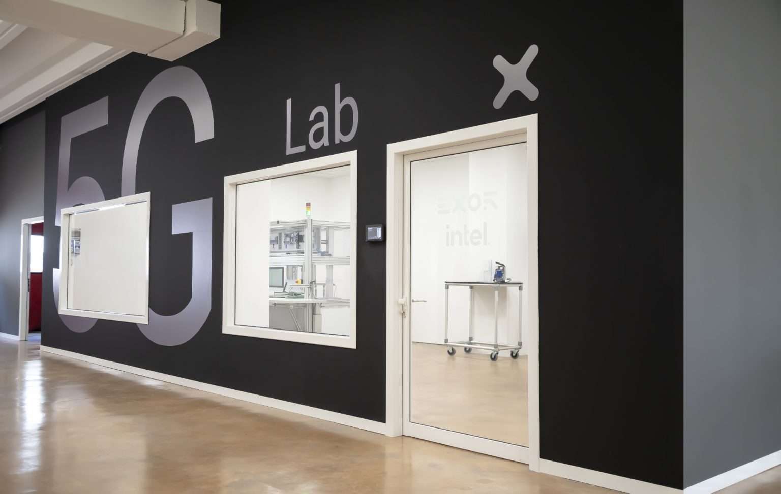 Intel and partners build 5G smart factory to demonstrate Industry 4.0 benefits