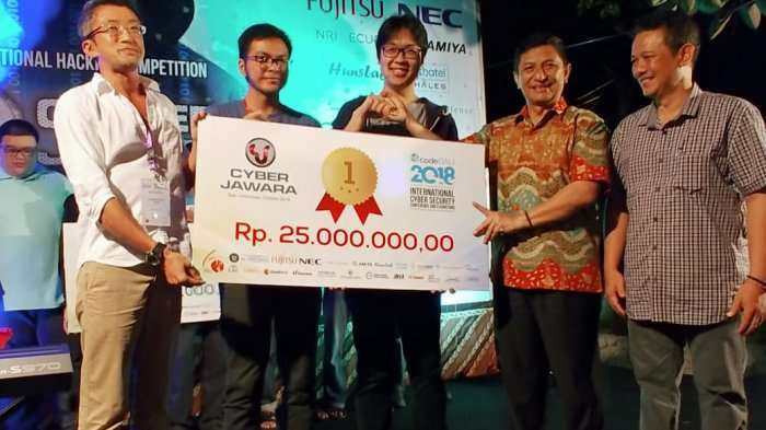 Tim dari Informatika ITB Pertahankan Juara Kompetisi Cyber Security
