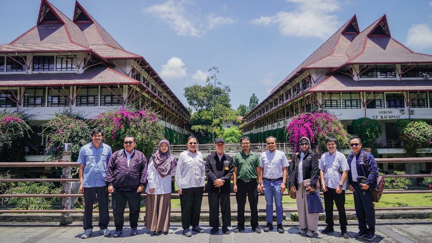 Perkuat Tata Kelola Akademik, Fakultas Ilmu Komputer UPN “Veteran” Jakarta Kunjungi STEI ITB