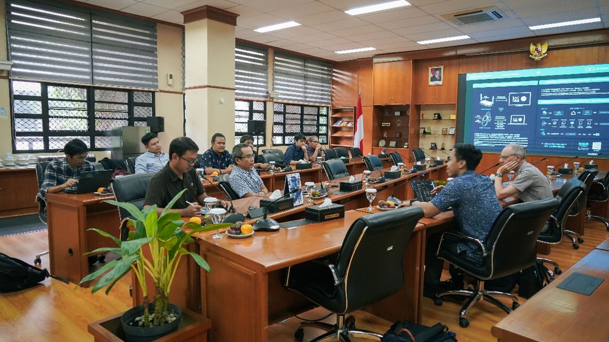 STEI ITB dan NUS Bahas Peluang Kolaborasi dalam Pertemuan Akademik