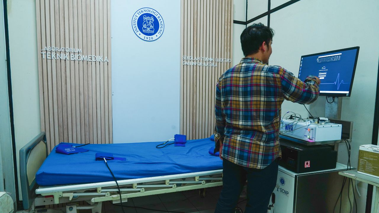 Lab Biomedis Lab Biomedis