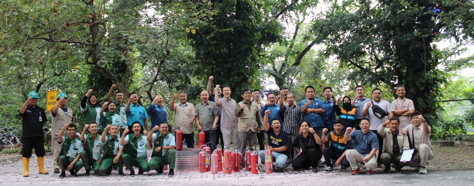 STEI ITB Inisiasi Pelatihan Pemadaman Api dan Penggunaan APAR bagi Sivitas